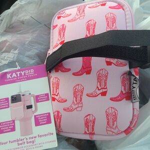 Katydid Tumbler Zipper Pouch